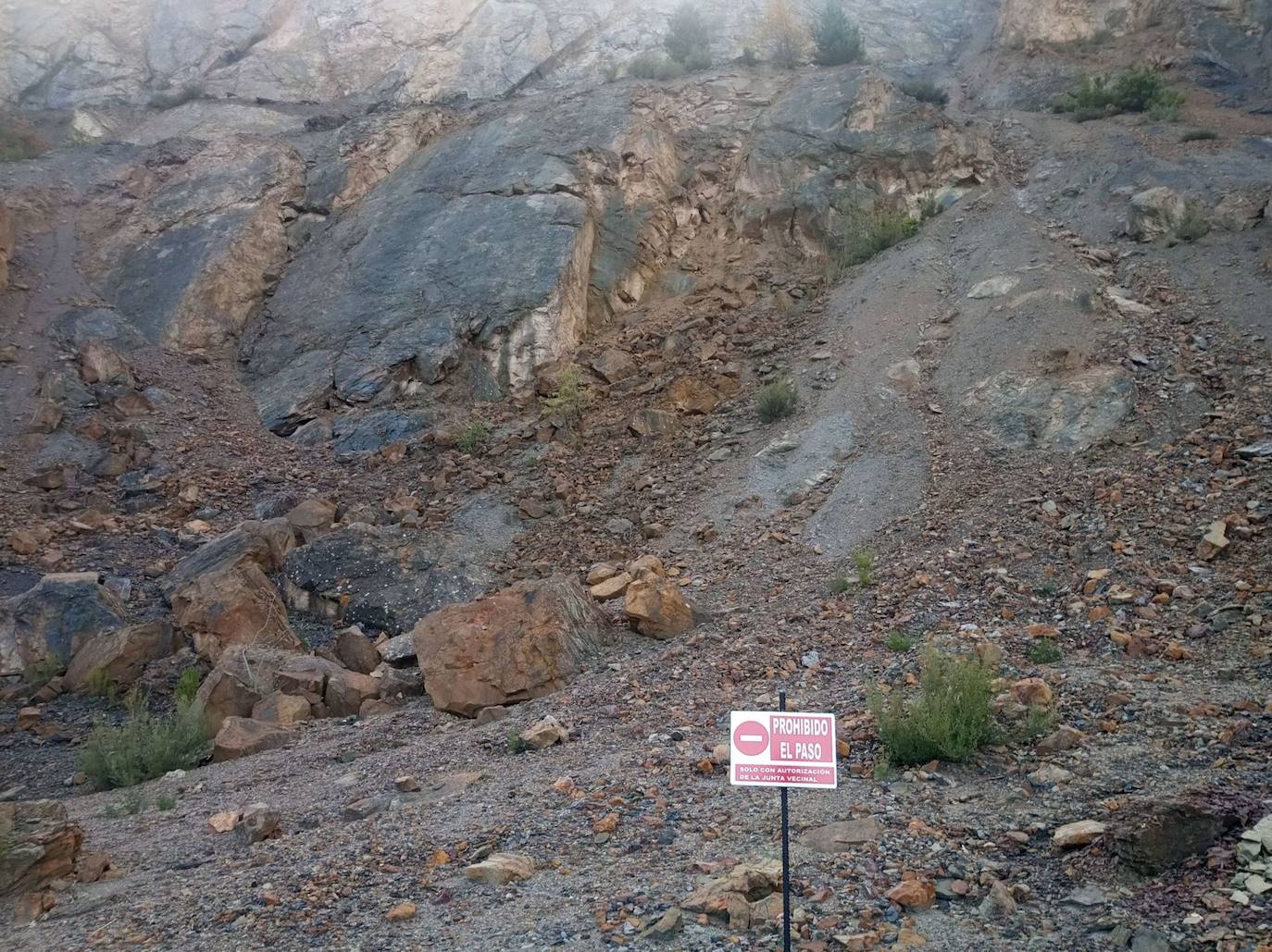 La Junta Vecinal de Santa Marina de Torre toma medidas para proteger su yacimiento paleontológico