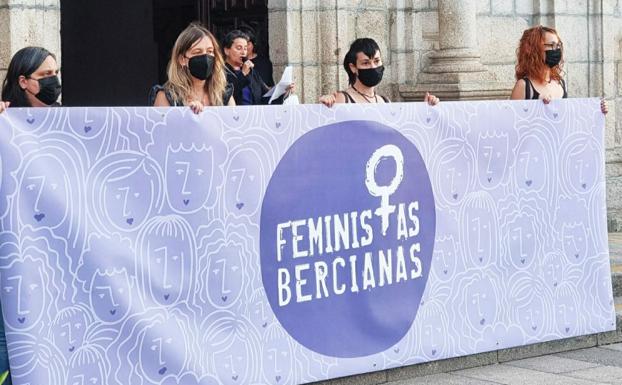 Imagen de archivo de una protesta de la asociación Feministas Bercianas en Ponferrada./