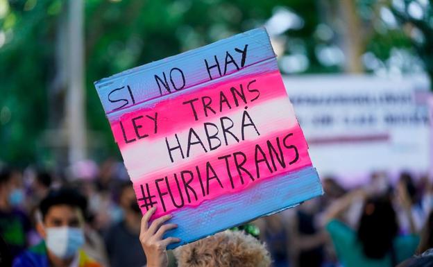 Casi una veintena de transexuales se operaron el León desde el año 2018