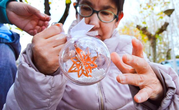 Asprona Bierzo ilumina la Navidad con su 'estrella de inclusión'