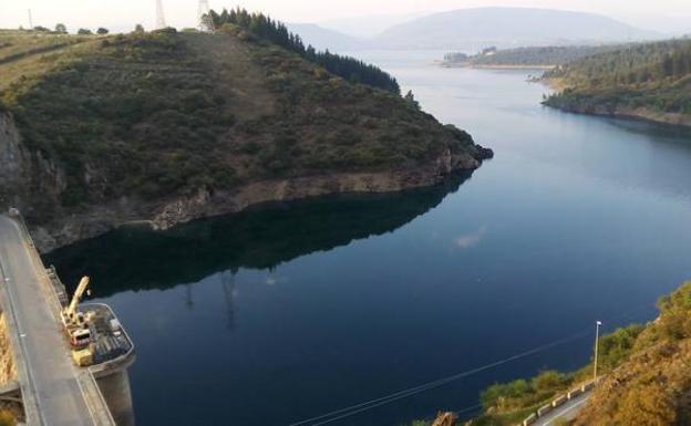 La CHMS insiste en el uso sostenible del agua e insta a ejecutar mejoras que eviten restricciones por sequía