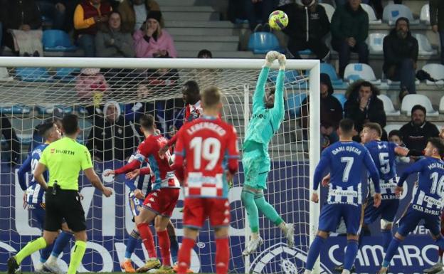 La Deportiva da un paso adelante en defensa