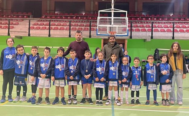 Ponferrada entrega los trofeos del XXXIII Torneo de Reyes de Baloncesto