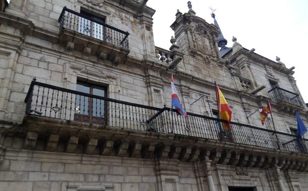 El alcalde de Ponferrada confía en aprobar «cuanto antes» unos presupuestos que ya «están acordados»