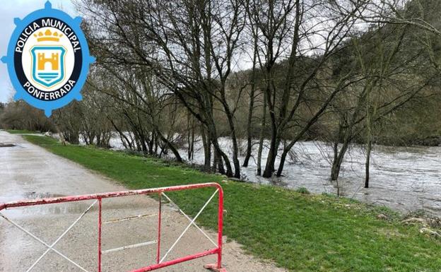Cortados los accesos al paseo del Sil y a Toral de Merayo para evitar riesgos por la posible crecida de los ríos