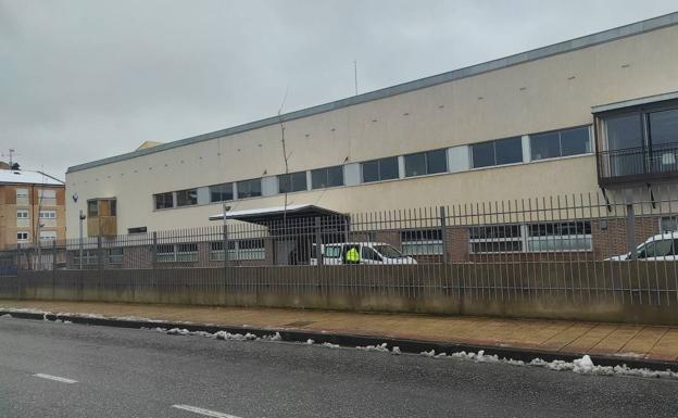 El nuevo centro de salud de Bembibre abre sus puertas este viernes para atender solo urgencias