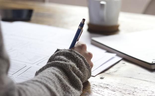 Retiran el premio del concurso literario del Festival del Botillo por incumplimiento de las bases