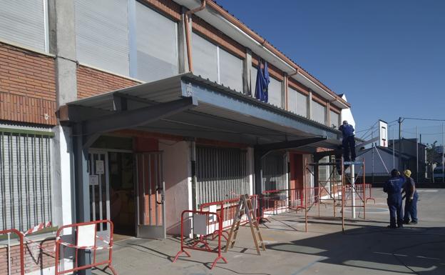 La Junta estudiará «a la mayor brevedad» la solicitud de comedor escolar del colegio Virgen del Carmen de Ponferrada