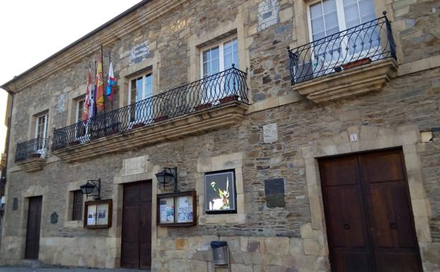 Castelao denuncia que el alcalde de Villafranca del Bierzo le niega el acceso a la información sobre las exenciones de pago del IBI