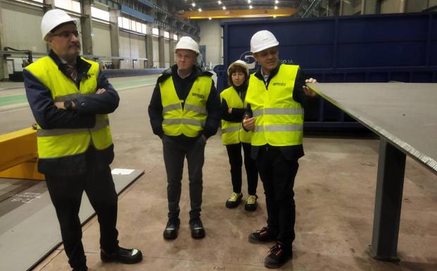 Ponferrada busca ayuda financiera de la sociedad estatal Sepides para la factoría de Emobi