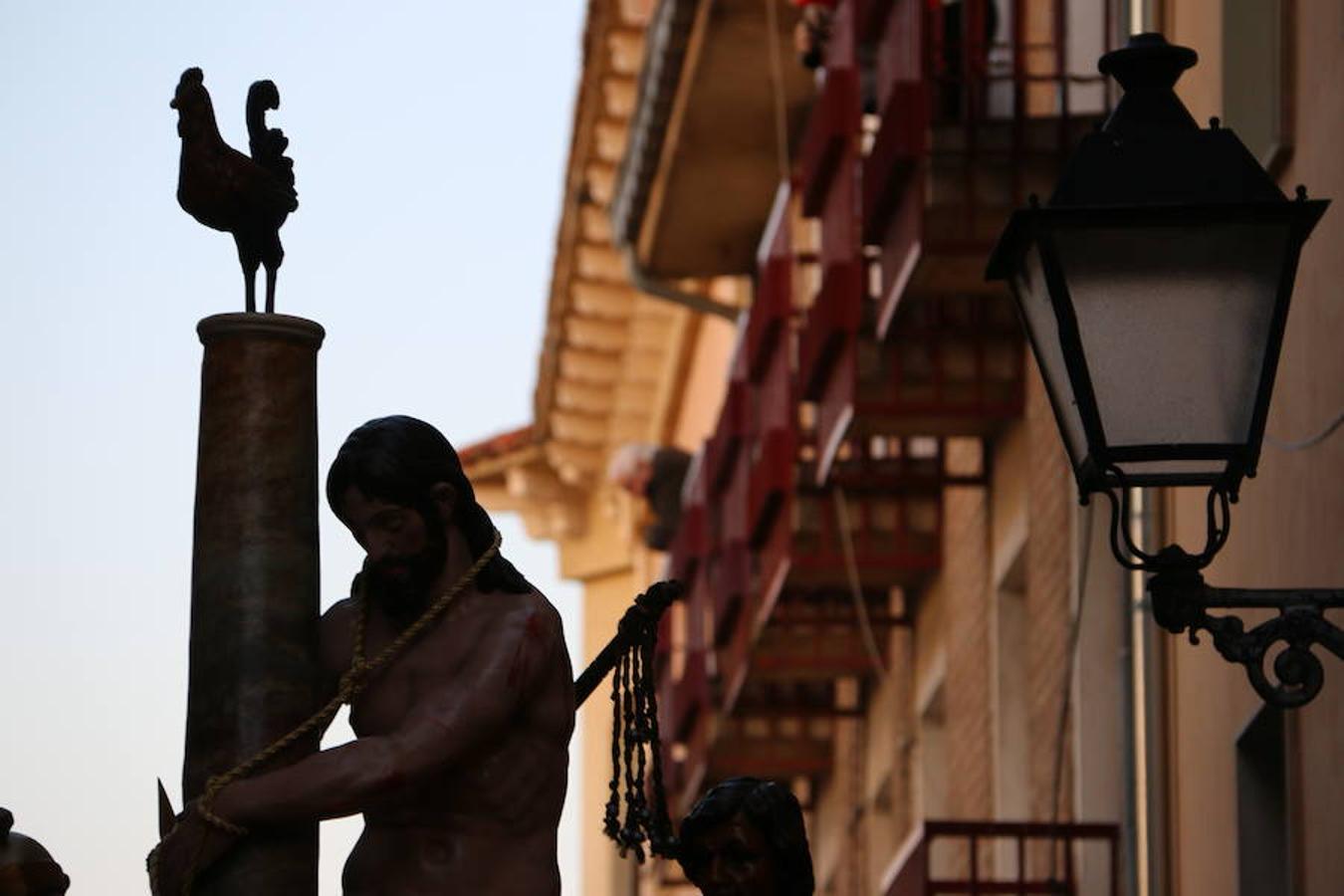 El Encuentro, a contraluz