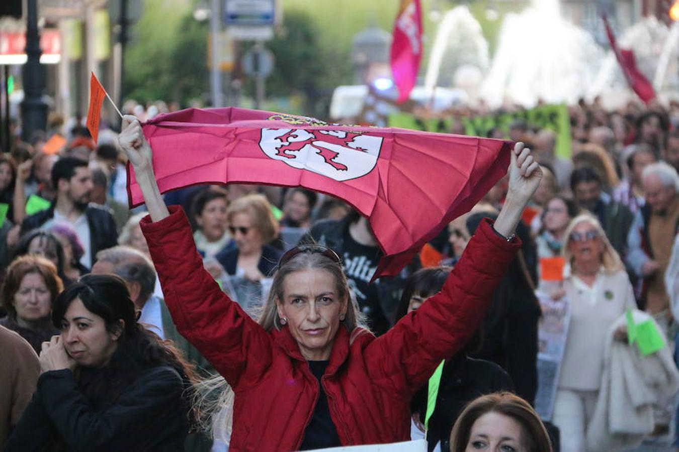 «Guardianes de la Plaza del Grano»