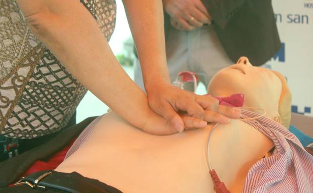 León enseña a sus ciudadanos técnicas de primeros auxilios en situaciones de paro cardiaco