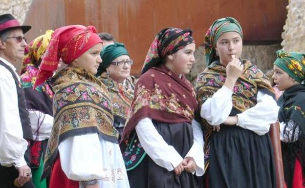 La Diputación destina 110.000 euros a la digitalización de archivos y promoción de la música tradicional leonesa