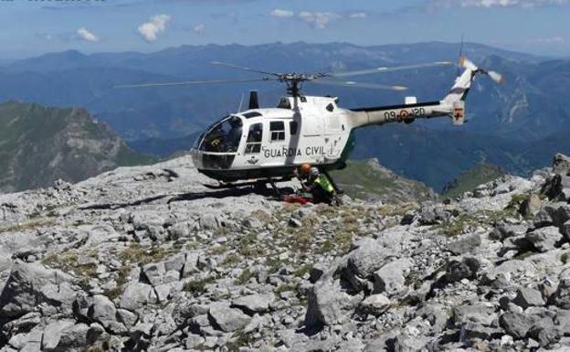 La pareja suiza desaparecida en los Picos de Europa se cayó desde 130 metros de altura