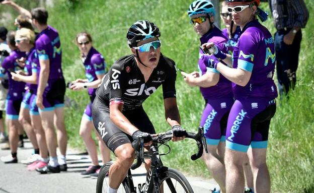 El británico Kennaugh gana en Alpe d'Huez