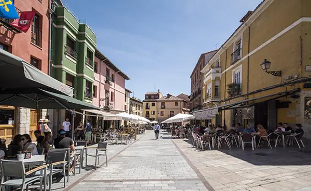 León es la capital con más bares por habitante de toda España | Leonoticias