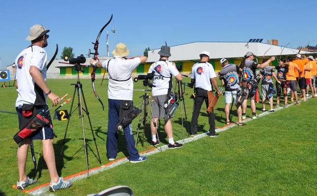 La Virgen acogió el Campeonato Provincial de Tiro con Arco