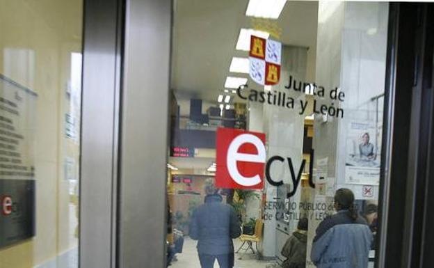San Andrés reforzará los servicios de limpieza, obras y mayores con 22 desempleados a través del Ecyl