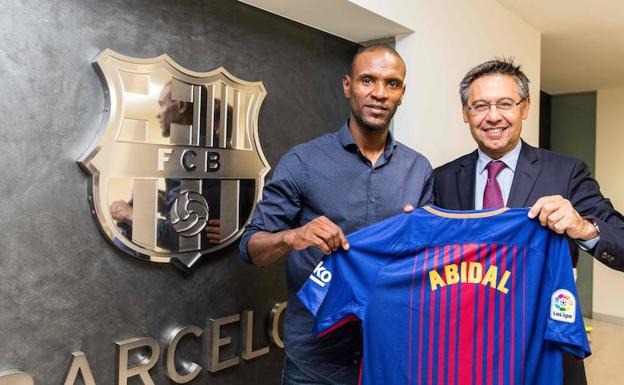 Abidal, nuevo embajador del Barça