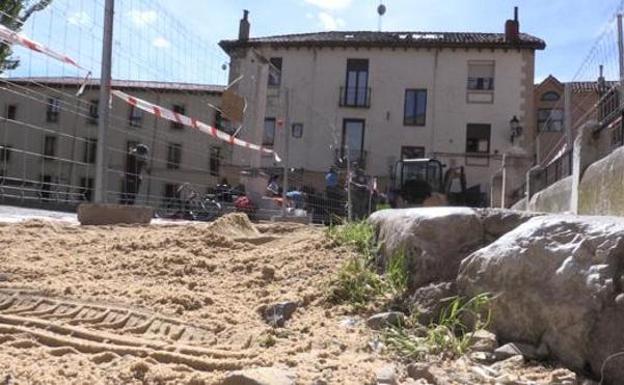 León Despierta y En Común piden que la Fase III de la plaza del Grano cuente con el Icomos