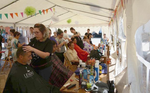 Un solidario cambio de 'look'