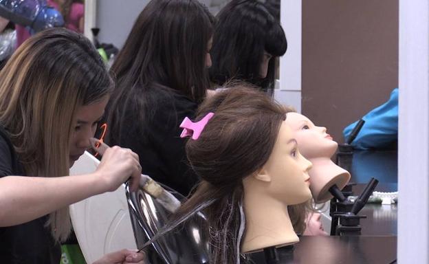 Academia Imagen: formando a futuros peluqueros