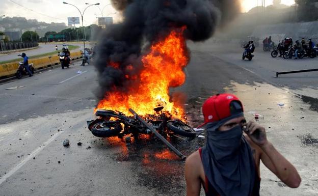 Muere un joven durante una manifestación opositora en Caracas