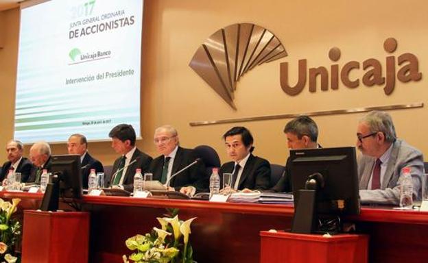 Unicaja Banco debuta el viernes en Bolsa y espera obtener fondos entre 659,6 y 841,5 millones