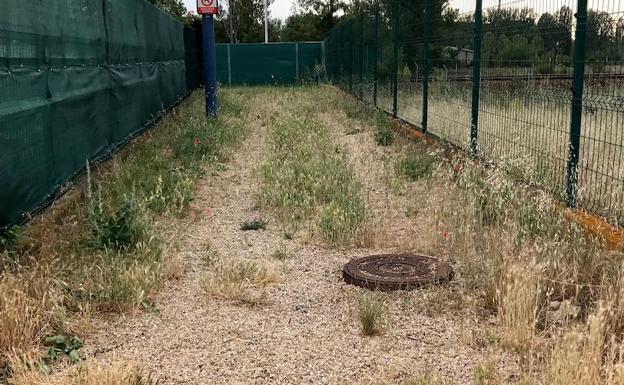 El PP exige una «intervención inmediata» en la zona residencial de La Venta de La María