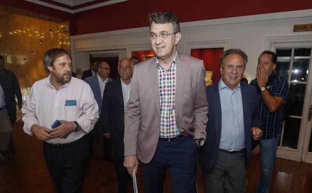 La provincia «no renuncia» a la León-Braganza aunque está por detrás de la autovía de Valladolid y la Ponferrada-Orense