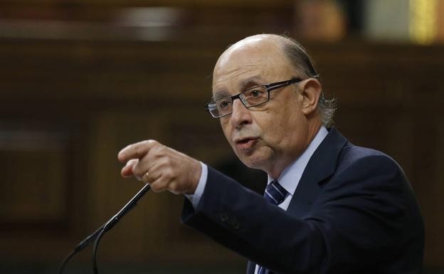 Los funcionarios cobrarán «en breve» la subida del 1% de 2017