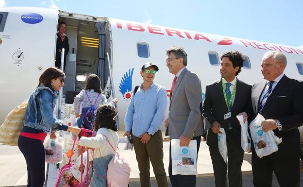 El Aeropuerto saca pecho de la campaña de verano con un aumento del 41% de las plazas y seis rutas