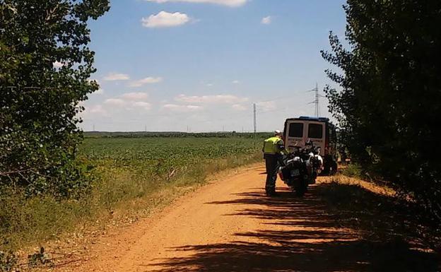 Herido de consideración un motorista tras sufrir un accidente en un camino agrícola en Zuares del Páramo