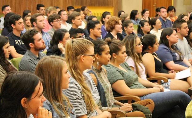 La Universidad de León forma en español a extranjeros llegados de Yale o Harvard