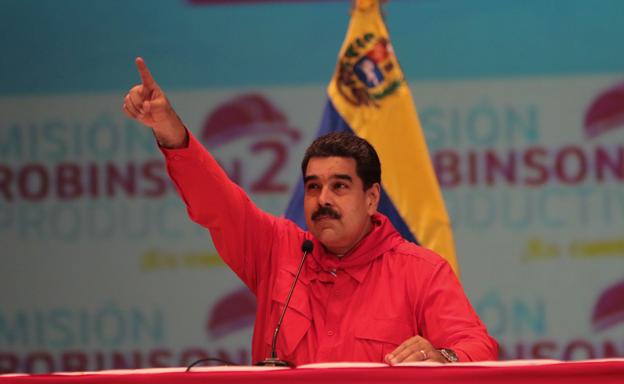 Venezuela aumenta un 50% el salario mínimo y anuncia un incremento del 'cesta ticket'