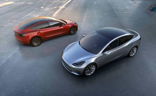 Tesla saca al mercado este viernes su 'low cost' Model 3