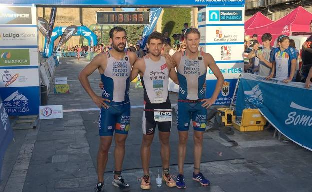 La selección española de triatlón convoca a Viñuela para el Europeo