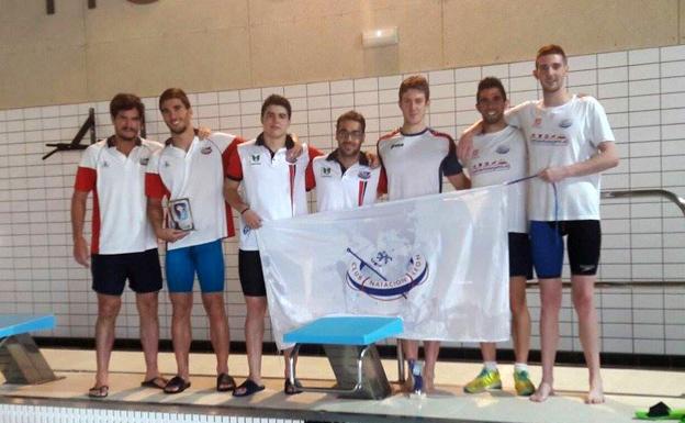 Éxito del Club Natación León en el Autonómico Absoluto de Verano