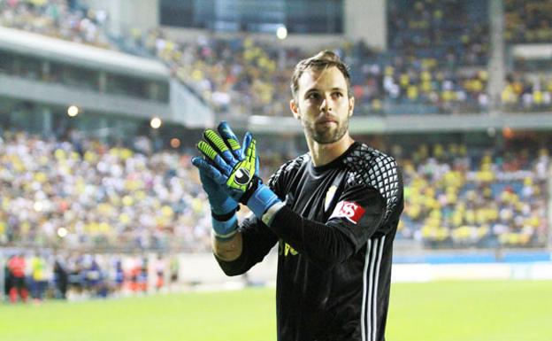 Jesús Fernández sigue pendiente del Cádiz