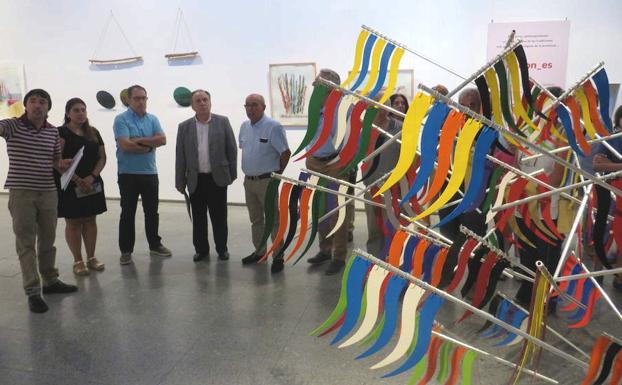 25 artistas contemporáneos participan en la exposición ‘Pendón_es’ del Museo Etnográfico de Mansilla de las Mulas