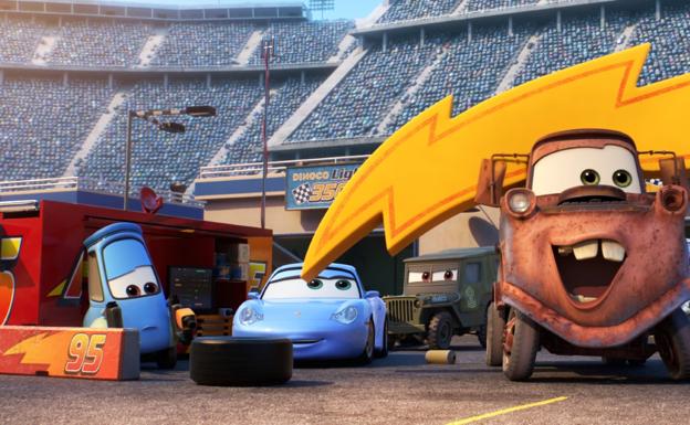 'El planeta de los simios' y 'Cars 3' toman la cartelera