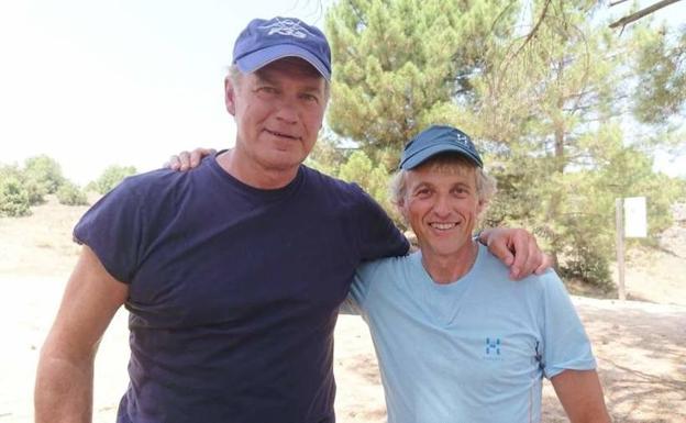 Bertín Osborne, cara a cara con la vía ferrata de Valdeón de la mano del leonés Jesús Calleja