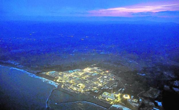 La playa de Fukushima vuelve a permitir el baño