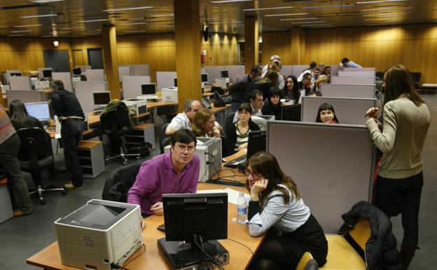 Los funcionarios cobrarán la subida salarial del 1% en la nómina de julio