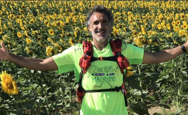 Rafael Sánchez llegará este jueves a Cacabelos en su paso hacia Santiago de Compostela