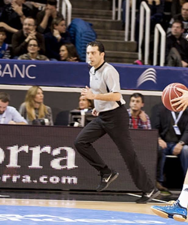 El leonés Juan José Martínez se retira del arbitraje en ACB