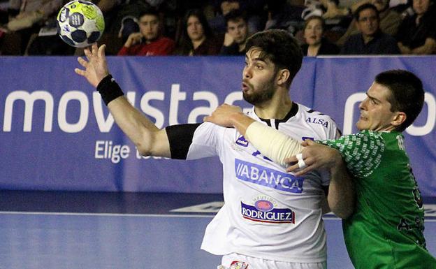 Leo Santos pagará por 'su libertad'