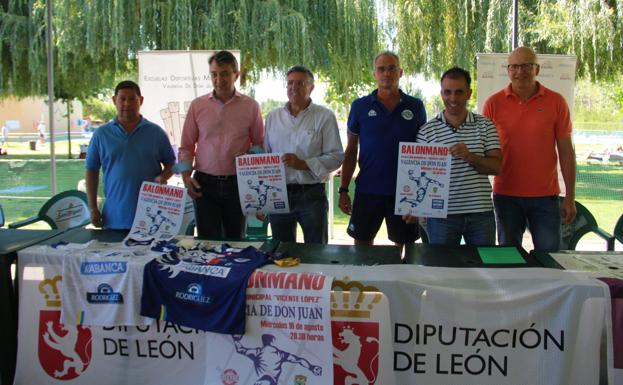 Abanca Ademar entrena y disfruta en Valencia de Don Juan