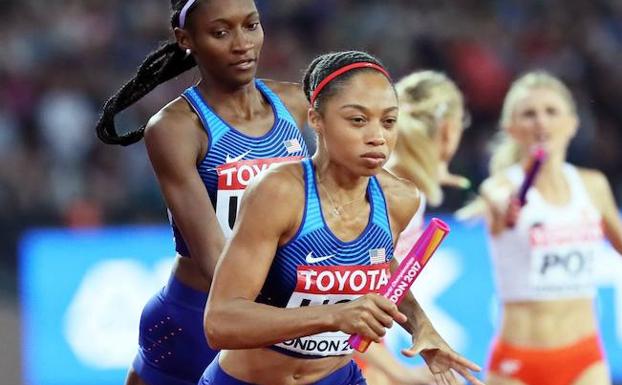 Allyson Felix 'vuela' por encima de Bolt y Farah